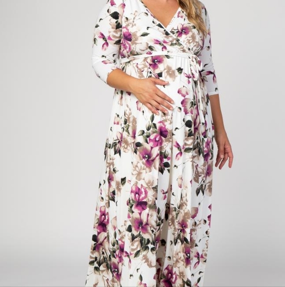 Pinkblush Dresses & Skirts - PinkBlush Plus Size 2X Maternity Dress. Stretchy and forgiving. Amazing quality!